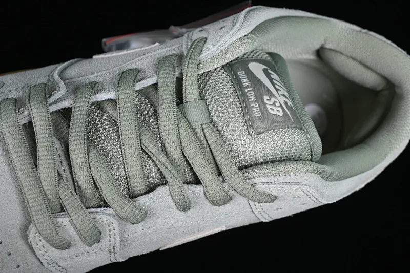 All categories Nk SB Dunk series Nk SB Dunk Low low-top sneakers Nk Dunk Low SB low-top casual sports skateboard shoes BQ6817-300